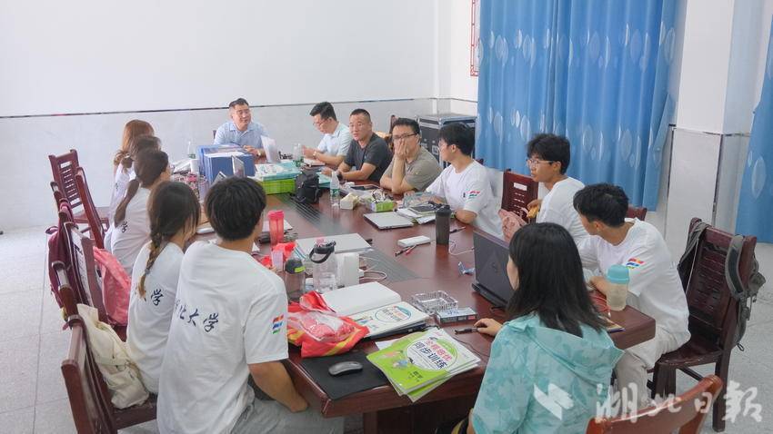 武穴市委宣传部对诸侯快讯入口官网体育学院爱Do志愿服务队“七彩假期”志愿服务项目进行指导.docx 武穴市委宣传部对诸侯快讯入口官网体育学院爱Do志愿服务队“七彩假期”志愿服务项目进行指导.docx