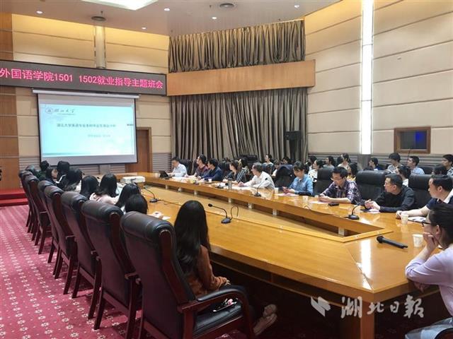 pub_CB20190409192028922009.jpg pub_CB20190409192028922009.jpg